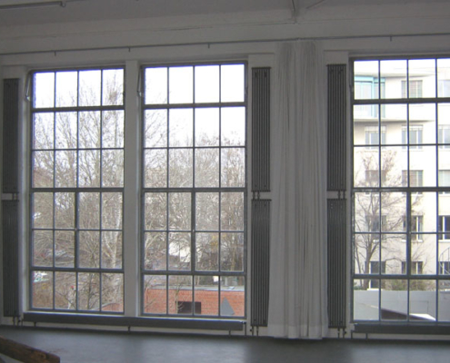 großflächige Stahl Atelierfenster Loftfenster wärmegedämmt Industrial Style