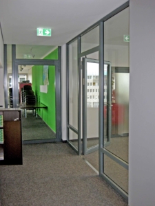 Feuerschutz - Rauchschutz Elemente, Stahl - Glas Konstruktion