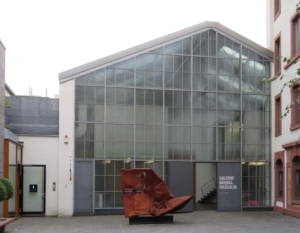 Stahl-Glas-Fassade Industriedesign wärmegedämmt