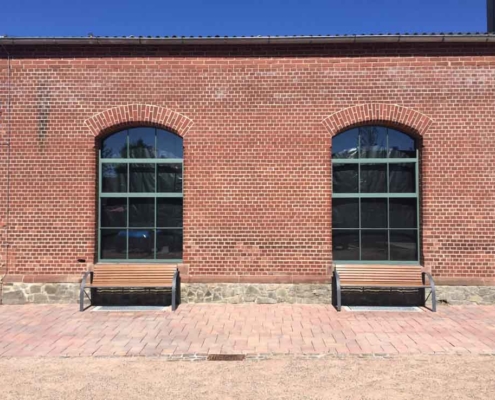 großflächige Stahlfenster für historische Industriebauten, wärmegedämmt mit Sprossen 048-03